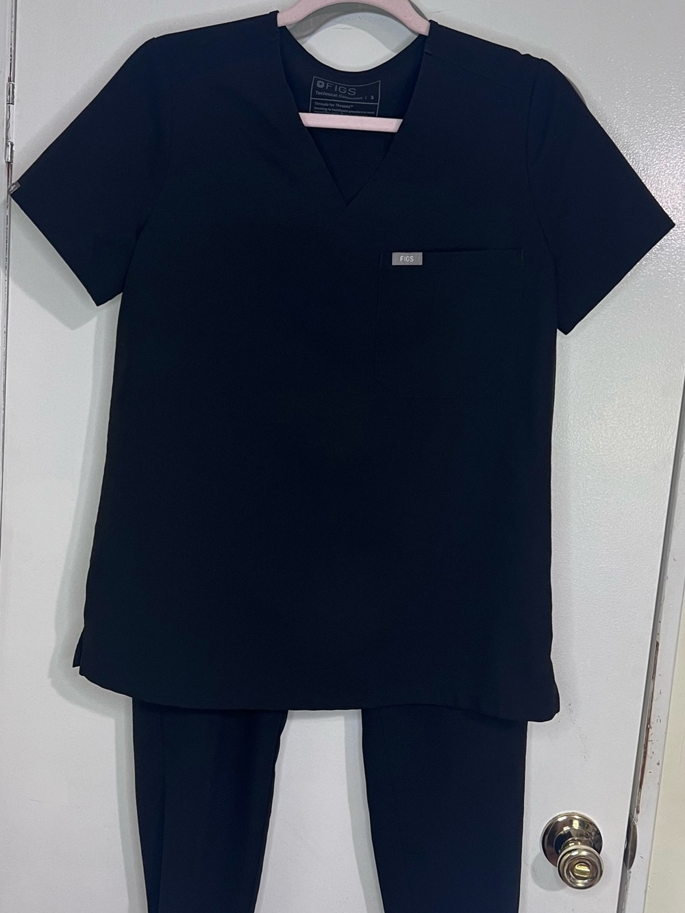 Figs Black V-Neck Scrub Top